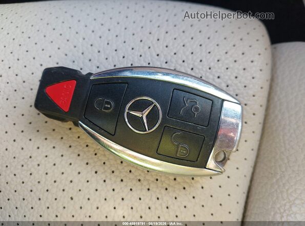WDC0G4JB6JV018746 2018 MERCEDES-BENZ GLC 300 Red Առջևի վահանակի տեսք
