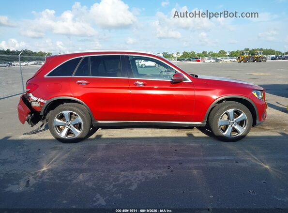 WDC0G4JB6JV018746 2018 MERCEDES-BENZ GLC 300 Red Սալոնի հետևի տեսք