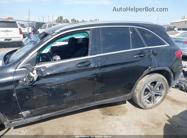 WDC0G4JB7HF127270 2017 MERCEDES-BENZ GLC 300 Черный Вид задней части салона