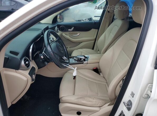 WDC0G4JB7HF130220 2017 MERCEDES-BENZ GLC-CLASS White წინა სალონის ხედი