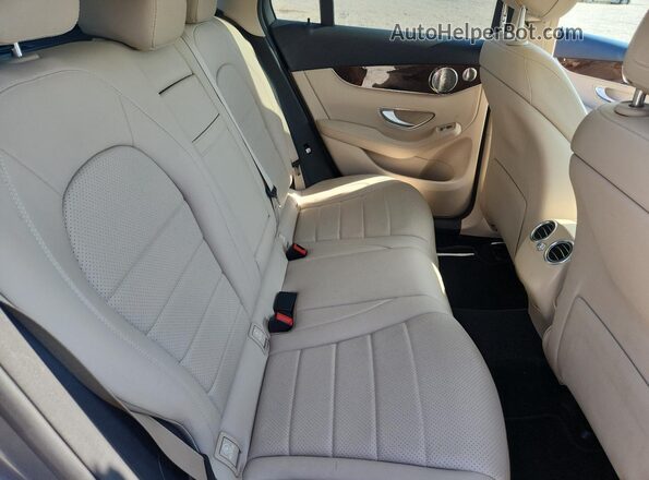 WDC0G4JB7HF141170 2017 MERCEDES-BENZ GLC-CLASS Gray Vista interior trasera