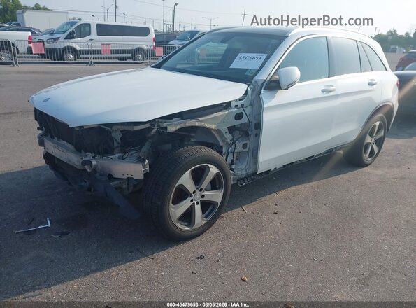 WDC0G4JB7HF167171 2017 MERCEDES-BENZ GLC 300 White წინა მარცხენა ხედი სამი მეოთხედიდან