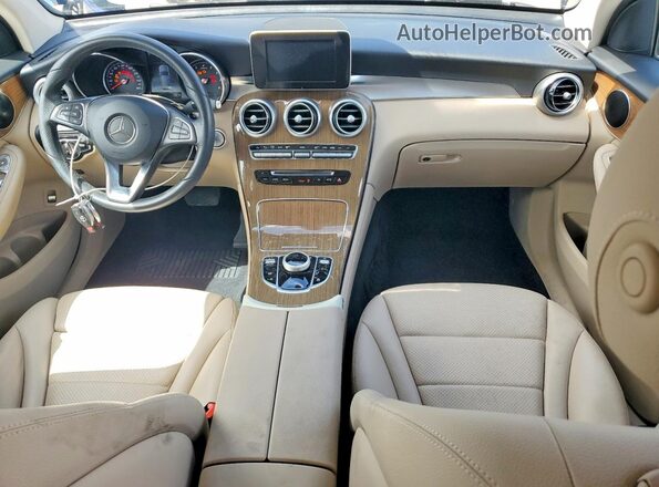 WDC0G4JB7JV022000 2018 MERCEDES-BENZ GLC-CLASS Blue Vista del salpicadero
