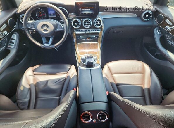 WDC0G4JB8GF033915 2016 MERCEDES-BENZ GLC-CLASS Gray Vista del salpicadero
