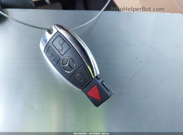 WDC0G4JB8HF242895 2017 MERCEDES-BENZ GLC 300 White Vista del salpicadero