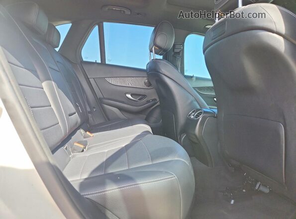WDC0G4JB8JV110716 2018 MERCEDES-BENZ GLC-CLASS White Vista interior trasera