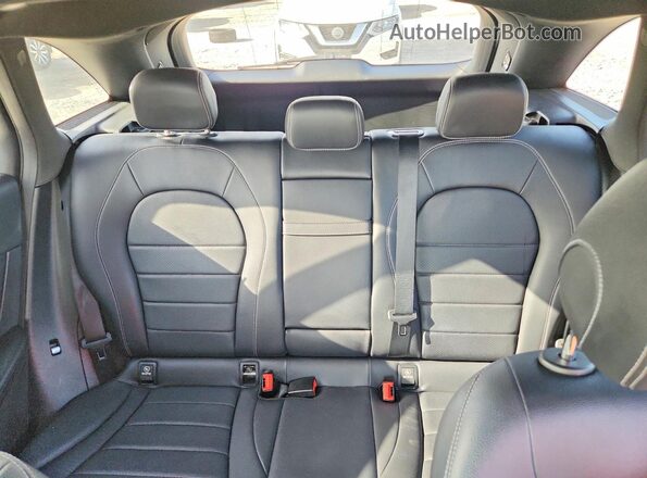 WDC0G4JB8JV110716 2018 MERCEDES-BENZ GLC-CLASS White Vista de los asientos traseros