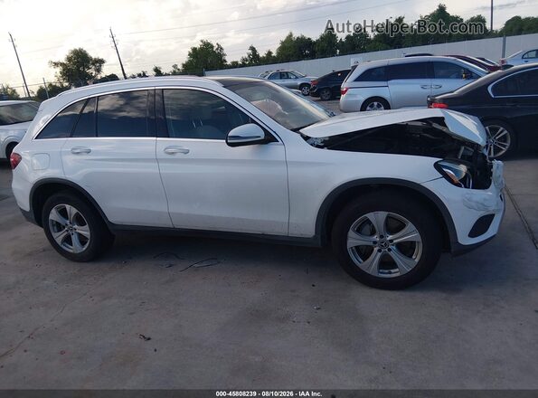 WDC0G4JB8JV113955 2018 MERCEDES-BENZ GLC 300 White Widok wnętrza z tyłu