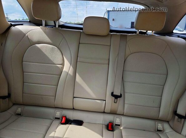 WDC0G4JB8KV139876 2019 MERCEDES-BENZ GLC-CLASS Black Vista de los asientos traseros