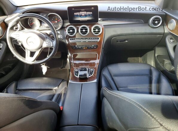 WDC0G4JB9HF141297 2017 MERCEDES-BENZ GLC-CLASS Silver Dashboard view