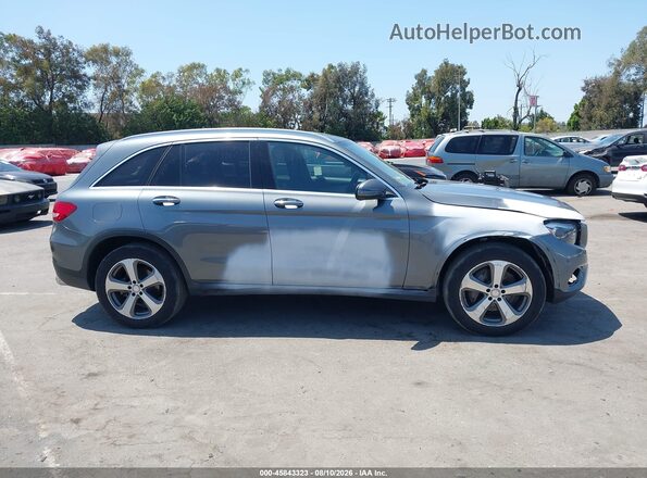 WDC0G4JB9HF172775 2017 MERCEDES-BENZ GLC 300 Gray Вид задньої частини салону