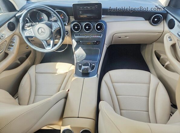 WDC0G4JBXKF608587 2019 MERCEDES-BENZ GLC-CLASS Black Widok deski rozdzielczej