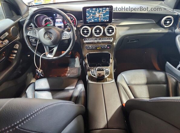 WDC0G4KB0GF106273 2016 MERCEDES-BENZ GLC-CLASS Gray Առջևի վահանակի տեսք