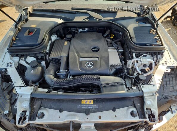 WDC0G4KB1GF071145 2016 MERCEDES-BENZ GLC-CLASS White Widok wnętrza z tyłu