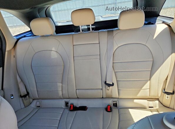 WDC0G4KB1JV035520 2018 MERCEDES-BENZ GLC-CLASS Brown Vista de los asientos traseros