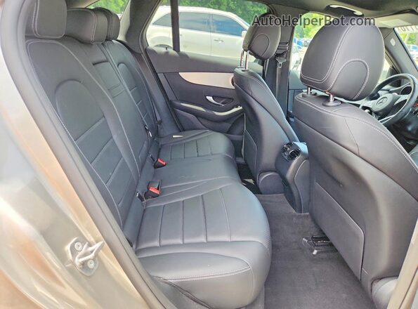 WDC0G4KB1KF658731 2019 MERCEDES-BENZ GLC-CLASS Бежевый Вид задних сидений