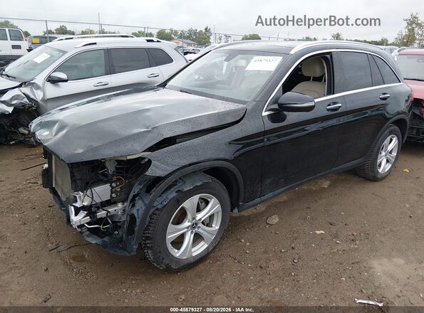 WDC0G4KB2HF221992 2017 MERCEDES-BENZ GLC 300 Black Front left