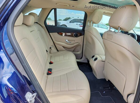 WDC0G4KB2JV058806 2018 MERCEDES-BENZ GLC-CLASS Blue Widok tylnych siedzeń