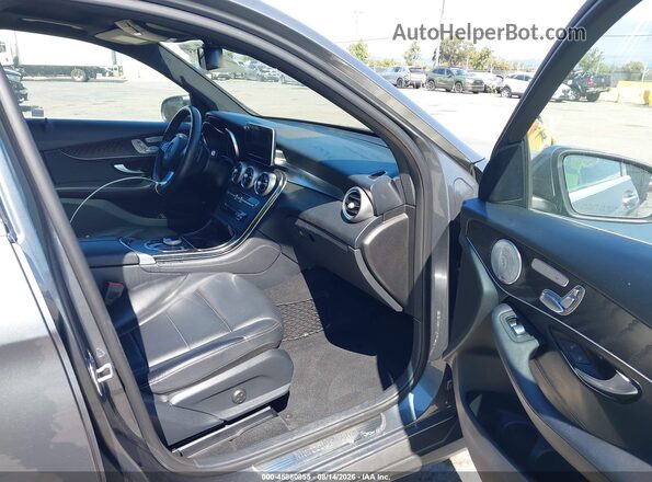 WDC0G4KB2JV059003 2018 MERCEDES-BENZ GLC 300 Серый Вид салона спереди