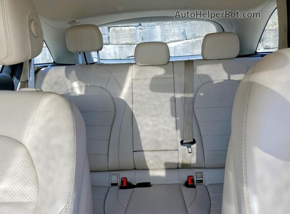 WDC0G4KB4HV002490 2017 MERCEDES-BENZ GLC-CLASS Белый Вид задних сидений