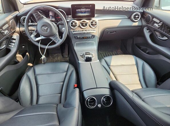 WDC0G4KB4JV075414 2018 MERCEDES-BENZ GLC-CLASS Silver წინა პანელის ხედი