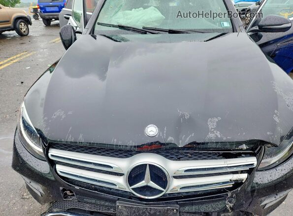 WDC0G4KB7HF140874 2017 MERCEDES-BENZ GLC-CLASS Black Vista del compartimento del motor