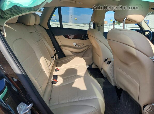 WDC0G4KB7HF149798 2017 MERCEDES-BENZ GLC-CLASS Black Widok tylnych siedzeń