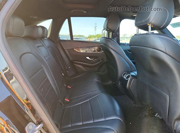 WDC0G4KB7HF261260 2017 MERCEDES-BENZ GLC-CLASS Черный Вид задней части салона