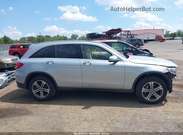 WDC0G4KB7HV007120 2017 MERCEDES-BENZ GLC 300 Light Blue სალონის 360-გრადუსიანი ხედი