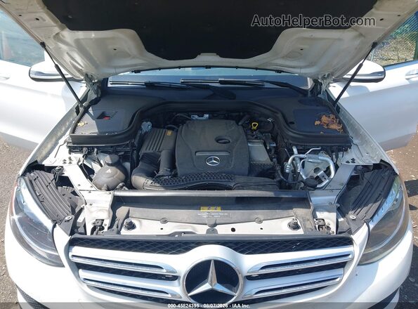 WDC0G4KB7JV028166 2018 MERCEDES-BENZ GLC 300 White Rear view