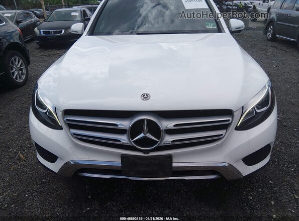 WDC0G4KB7JV055710 2018 MERCEDES-BENZ GLC 300 White Vista del cuadro de instrumentos