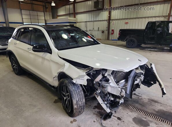 WDC0G4KB8HF238151 2017 MERCEDES-BENZ GLC-CLASS White Przód prawy