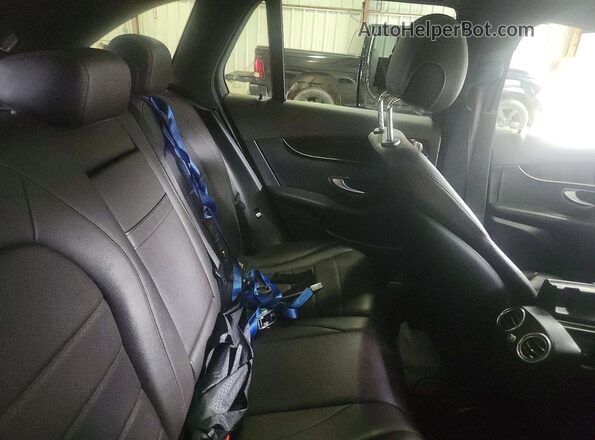 WDC0G4KB8HF238151 2017 MERCEDES-BENZ GLC-CLASS White Widok wnętrza z tyłu