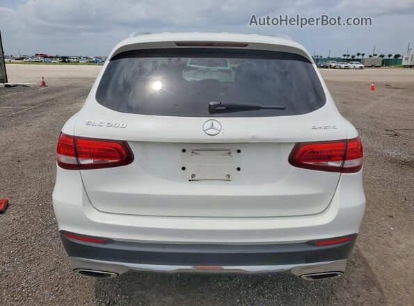WDC0G4KB8HV013458 2017 MERCEDES-BENZ GLC-CLASS White Widok z tyłu