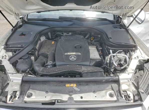 WDC0G4KB8HV013458 2017 MERCEDES-BENZ GLC-CLASS White Widok komory silnika