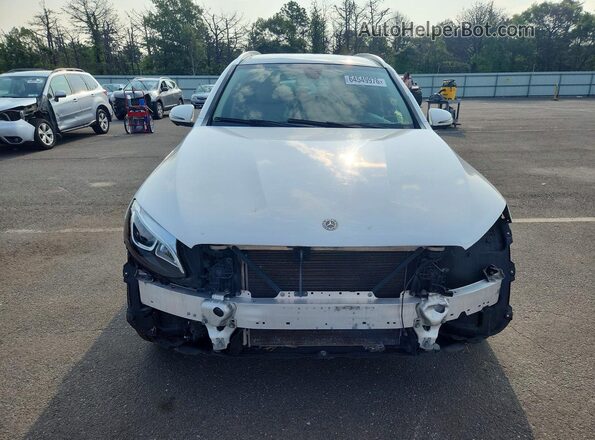 WDC0G4KB9HV007586 2017 MERCEDES-BENZ GLC-CLASS White Widok z przodu