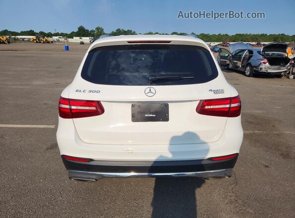 WDC0G4KB9HV007586 2017 MERCEDES-BENZ GLC-CLASS White Widok z tyłu