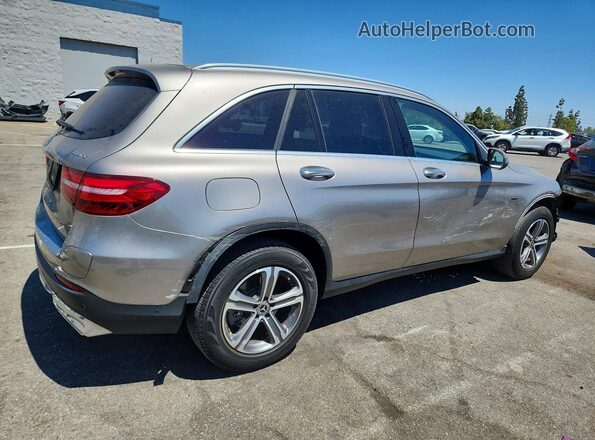 WDC0G5EB3KF565663 2019 MERCEDES-BENZ GLC-CLASS Cream Tył prawy