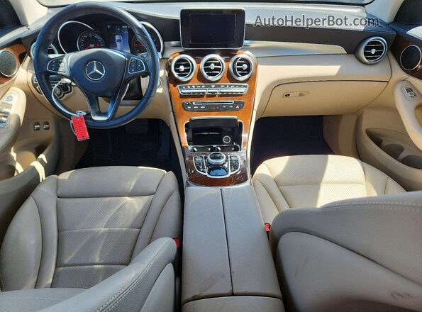 WDC0G5EB3KF565663 2019 MERCEDES-BENZ GLC-CLASS Cream Widok deski rozdzielczej