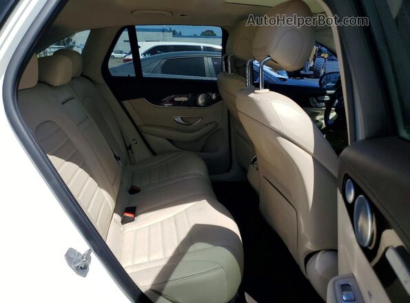 WDC0G6EB9HF276298 2017 MERCEDES-BENZ GLC-CLASS White Rear interior view