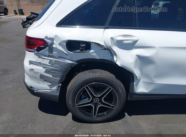 WDC0G8DB3LF737971 2020 MERCEDES-BENZ GLC 300 White Widok z przodu