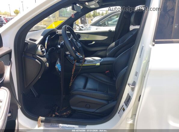 WDC0G8DB3LF737971 2020 MERCEDES-BENZ GLC 300 White Widok wnętrza z przodu