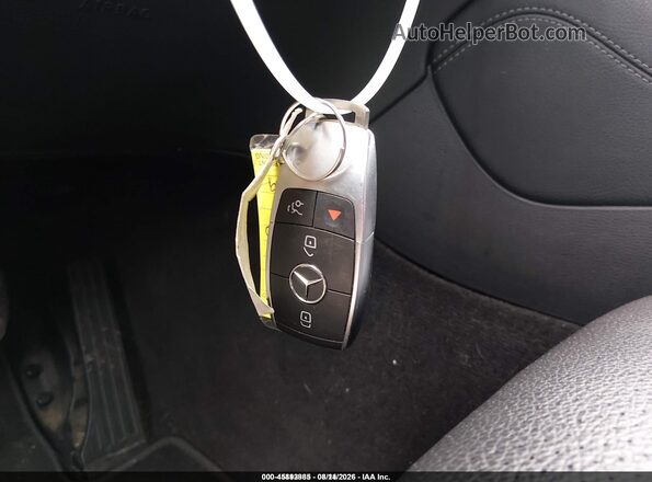 WDC0G8DBXLF719239 2020 MERCEDES-BENZ GLC 300 Черный Вид панели приборов
