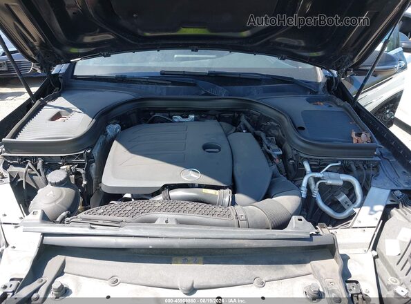WDC0G8EB2LF688597 2020 MERCEDES-BENZ GLC 300 Black Вид ззаду