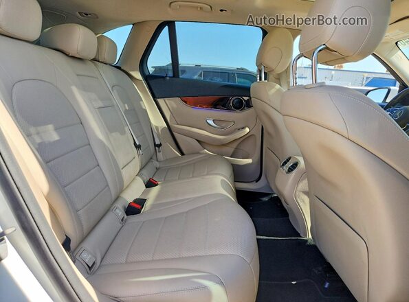 WDC0G8EB9LF750934 2020 MERCEDES-BENZ GLC-CLASS White Вид задніх сидінь
