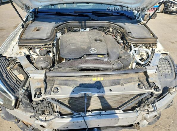 WDC0G8EB9LF750934 2020 MERCEDES-BENZ GLC-CLASS White Вид задньої частини салону