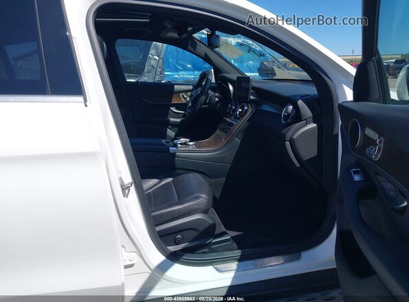 WDC0J4KB7KF547991 2019 MERCEDES-BENZ GLC 300 COUPE White Vista interior delantera