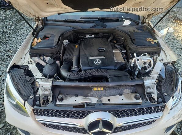 WDC0J4KBXJF427455 2018 MERCEDES-BENZ GLC-CLASS White Вид задньої частини салону