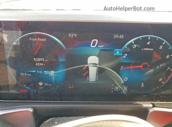 WDC4M4HB1LW010583 2020 MERCEDES-BENZ GLB-CLASS Gray Սարքավորումների վահանակի տեսք
