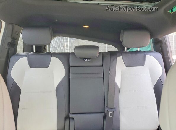 WDC4M4HB3LW009516 2020 MERCEDES-BENZ GLB-CLASS Белый Вид задних сидений